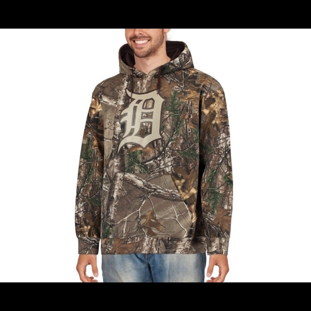 Detroit Tigers Camo Hoodie Size L